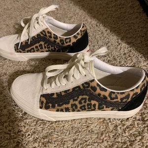 Custom VANS. Size 7. Worn 1x.
